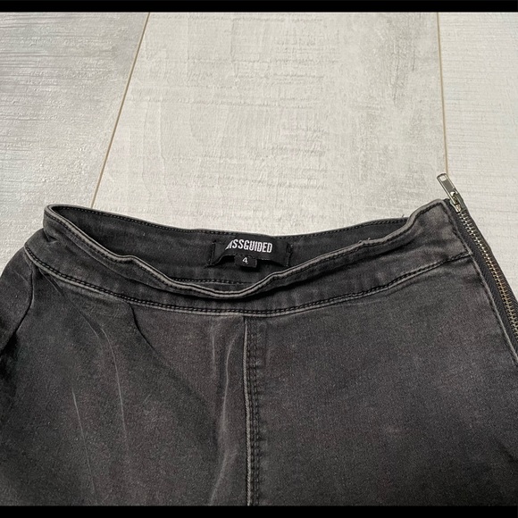 dark grey faded jeans with zipper on the side - Picture 2 of 2